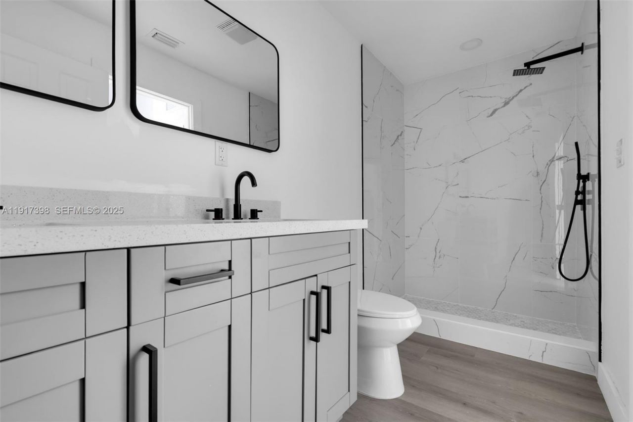 6211 NW 26th Ct, Sunrise, FL 33313 Photo