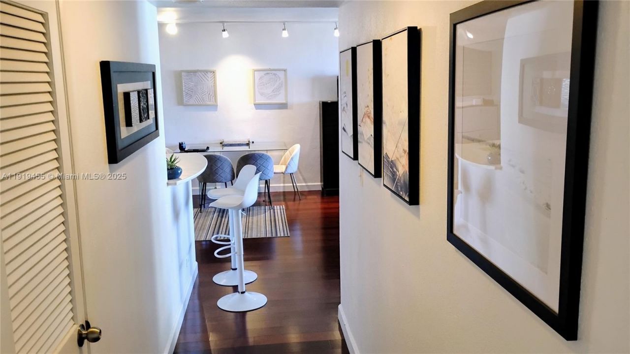 1500 Bay Rd, Unit 1002S, Miami Beach, FL 33139 Photo