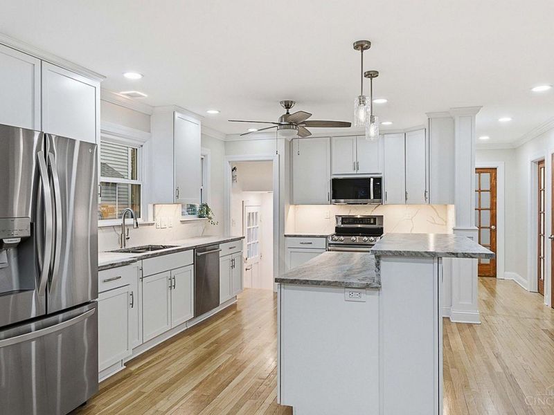 4648 Belleview Avenue, Blue Ash, OH 45242 Photo 12