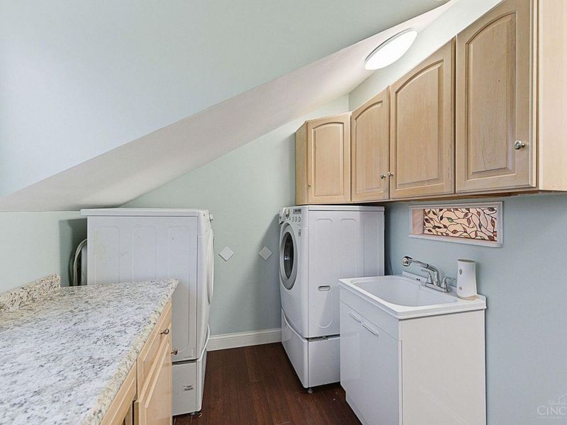 4648 Belleview Avenue, Blue Ash, OH 45242 Photo 44