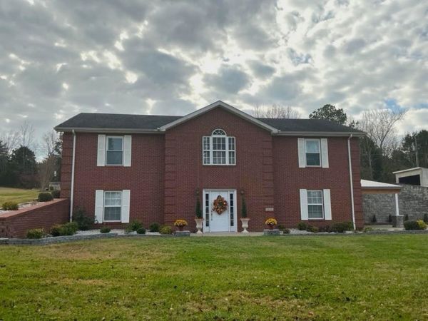 1016 Lecta Salem Road, Glasgow, KY 42141