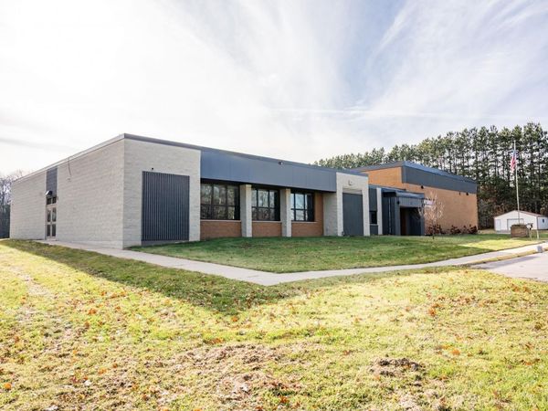 201 Hoehn Drive, Lyndon Station, WI 53944