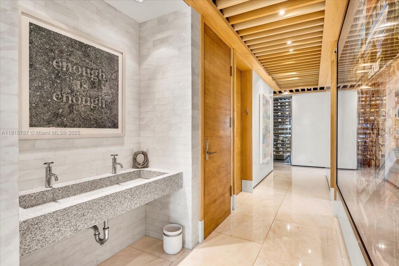 430 Grand Bay Dr, Unit PH-1AN, Key Biscayne, FL 33149 Photo