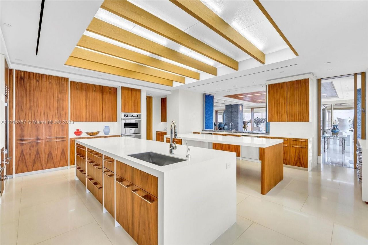 430 Grand Bay Dr, Unit PH-1AN, Key Biscayne, FL 33149 Photo