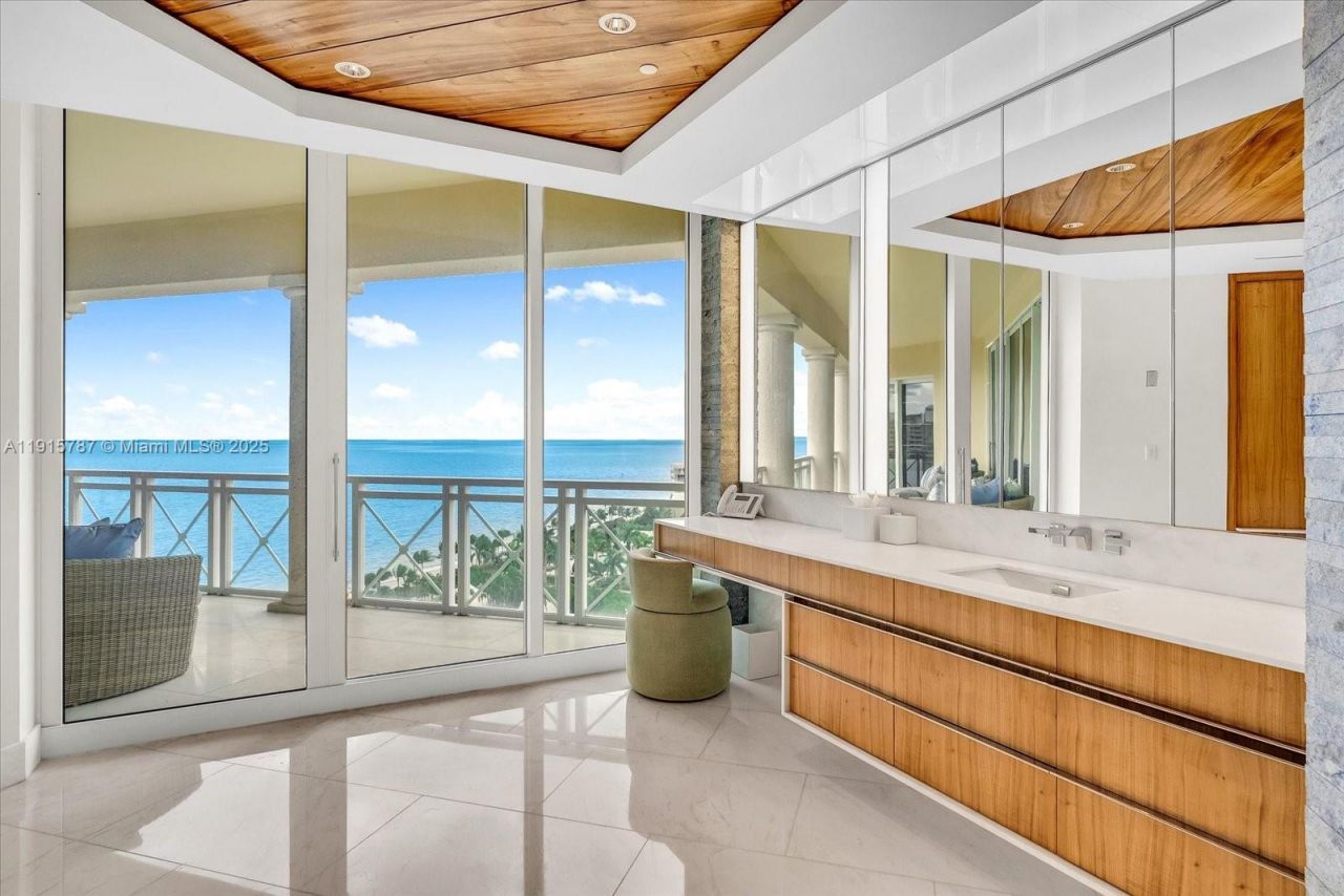 430 Grand Bay Dr, Unit PH-1AN, Key Biscayne, FL 33149 Photo