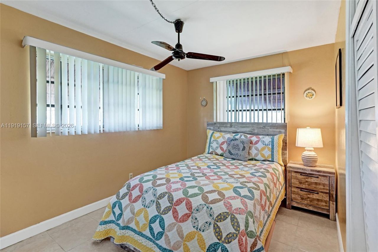 6100 NW 15th St, Sunrise, FL 33313 Photo