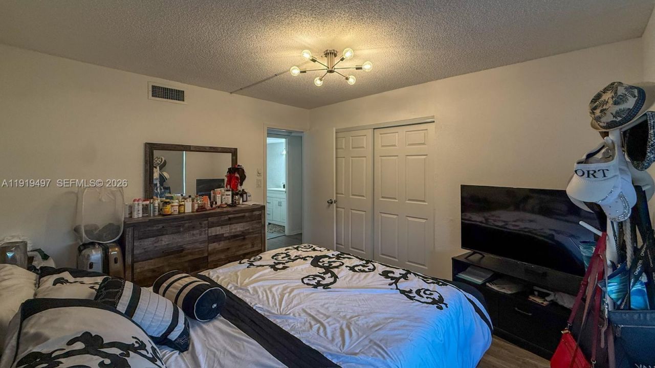 7051 Environ Blvd, Unit 436, Lauderhill, FL 33319 Photo