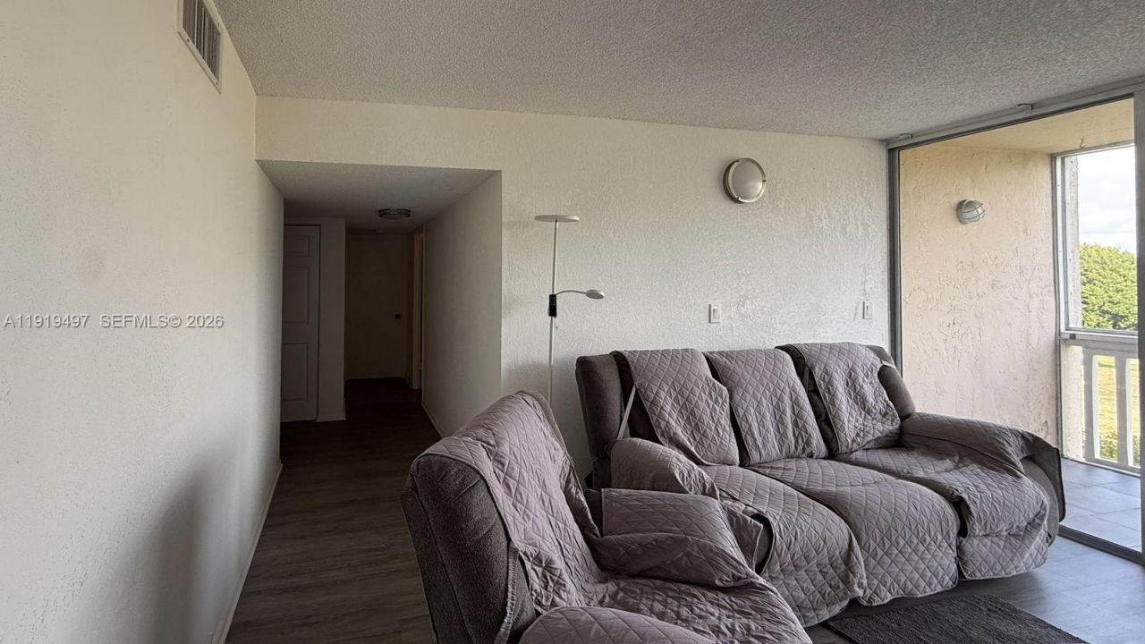 7051 Environ Blvd, Unit 436, Lauderhill, FL 33319 Photo