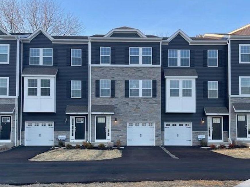 103 Bell Court, Sellersville, PA 18960 Main Photo