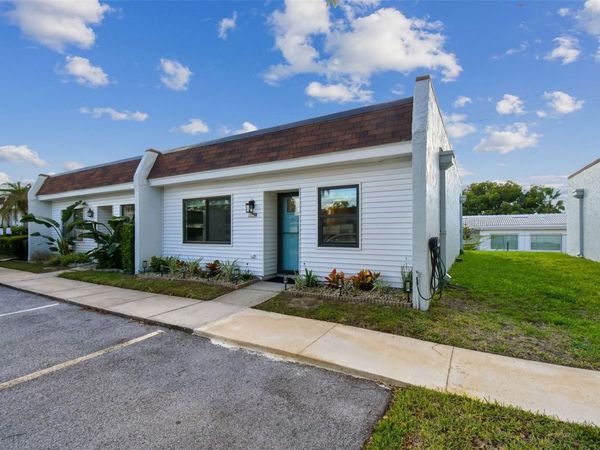 9032 MISSION OAKS BOULEVARD, Unit F, SEMINOLE, FL 33776