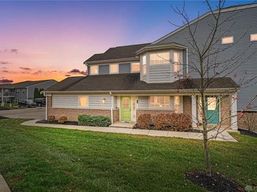 123 Rippling Brook Lane, Springboro, OH 45066