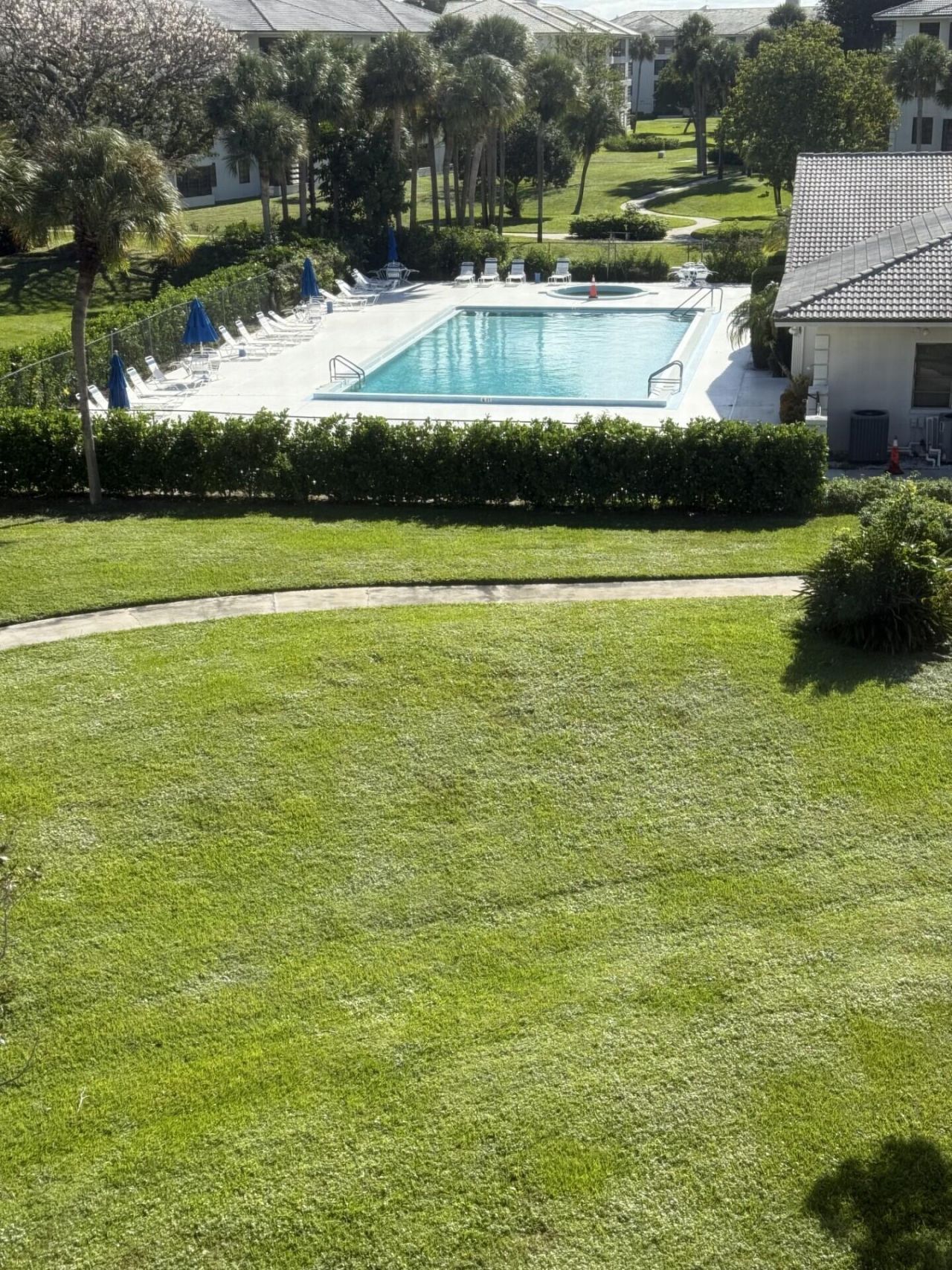 3710 Whitehall Drive, Unit 401, West Palm Beach, FL 33401 Photo