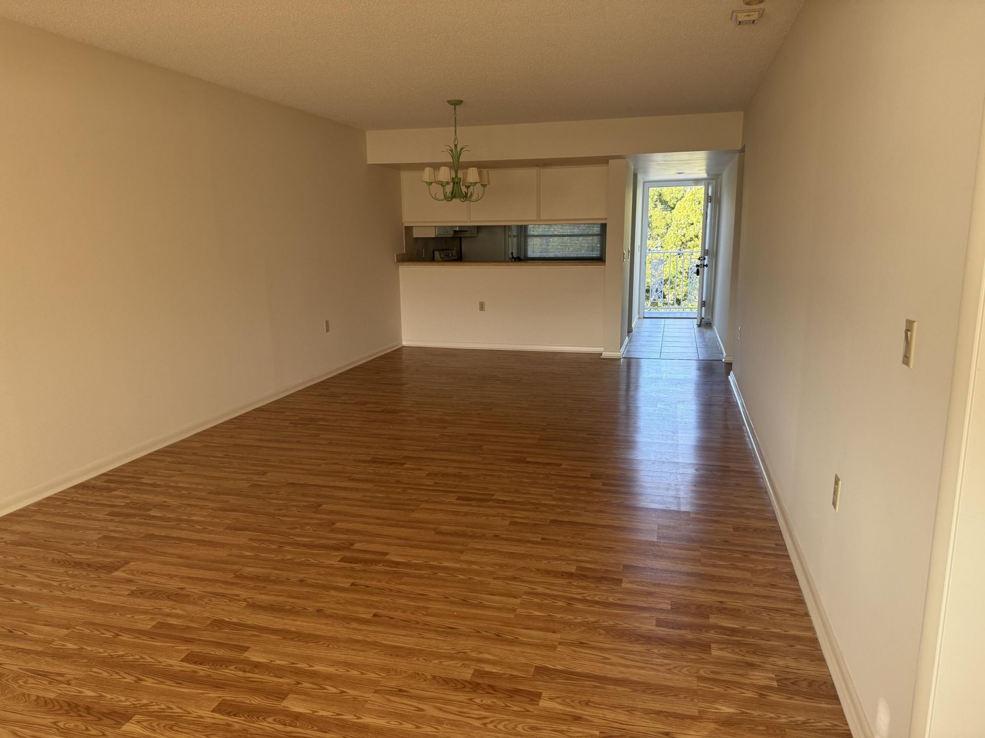 3710 Whitehall Drive, Unit 401, West Palm Beach, FL 33401 Photo