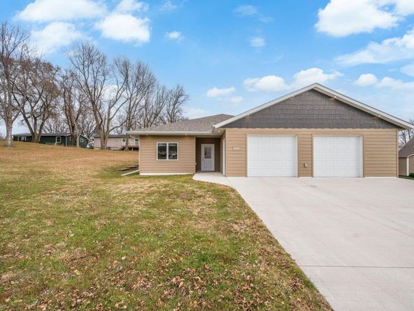 1965 Norway Avenue, Windom, MN 56101