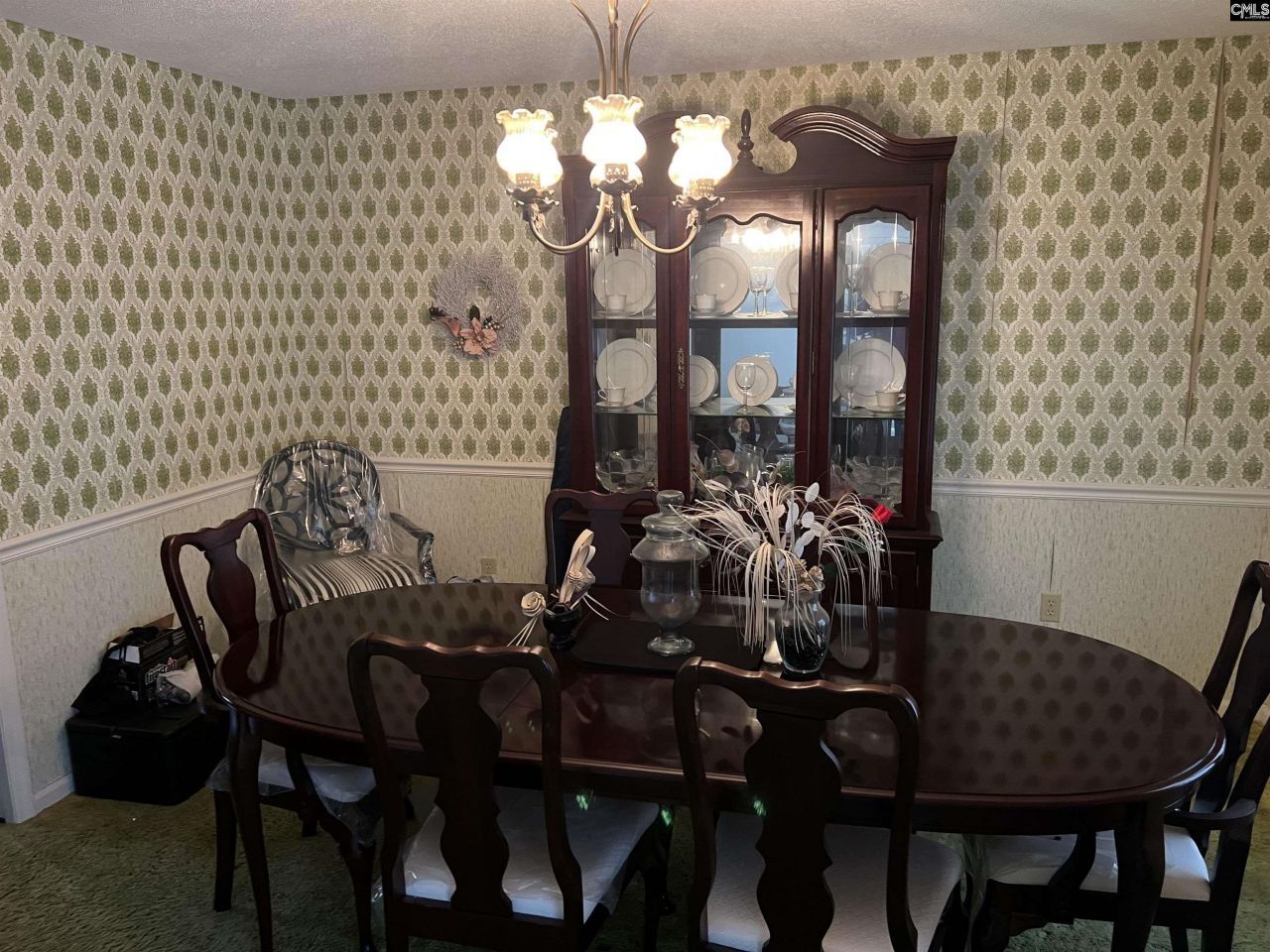 413 Richards Street Photo 12