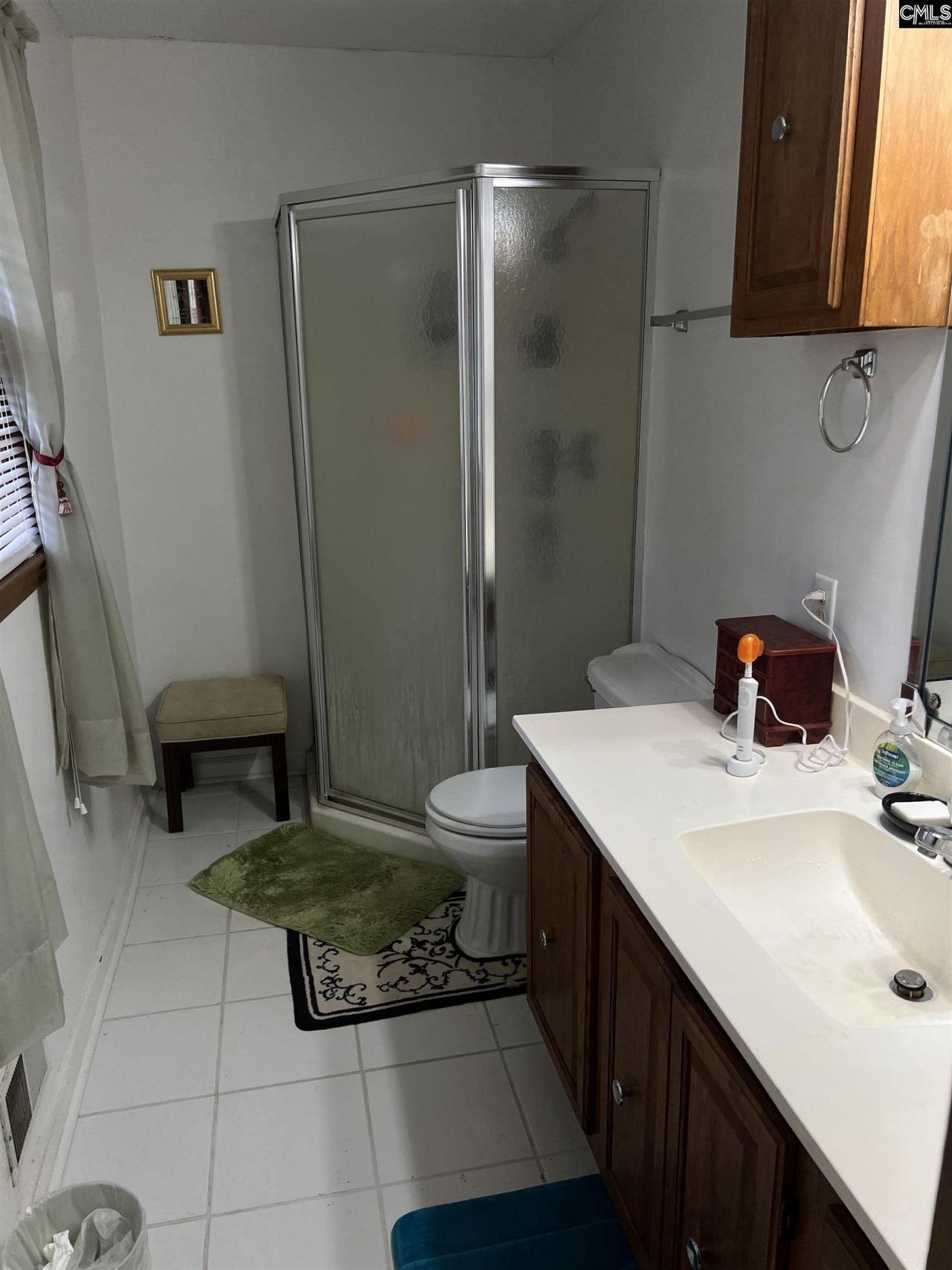 413 Richards Street Photo 13