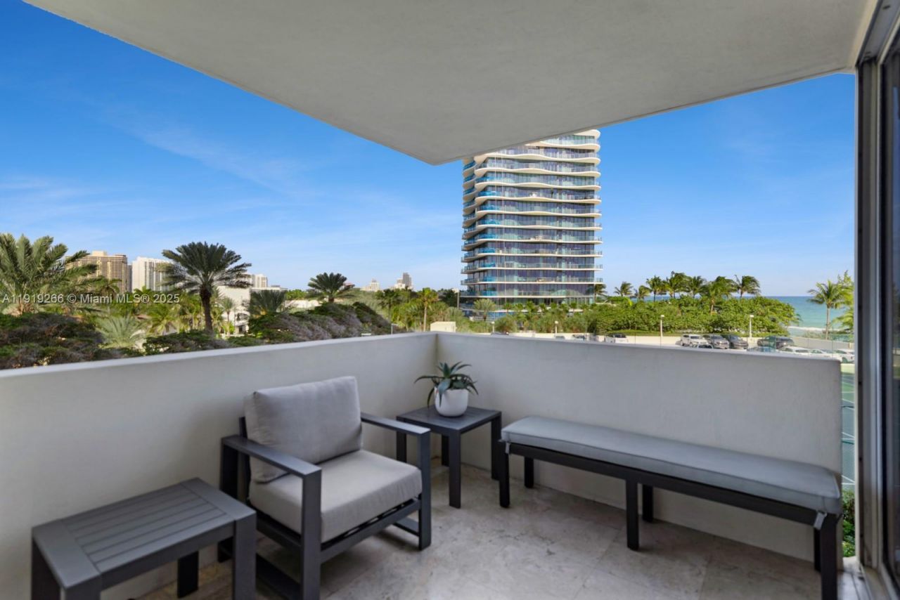 19333 Collins Ave, Unit 504, Sunny Isles Beach, FL 33160 Photo