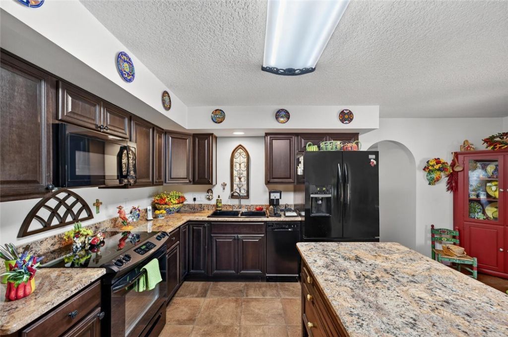 2406 1st Place, Vero Beach, FL 32962 Photo