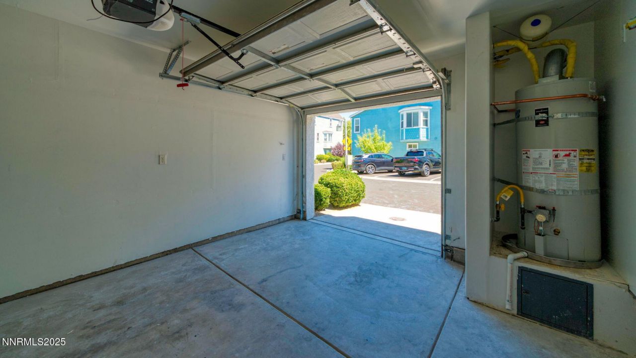225 Gramercy Lane, Reno, NV 89509 Photo