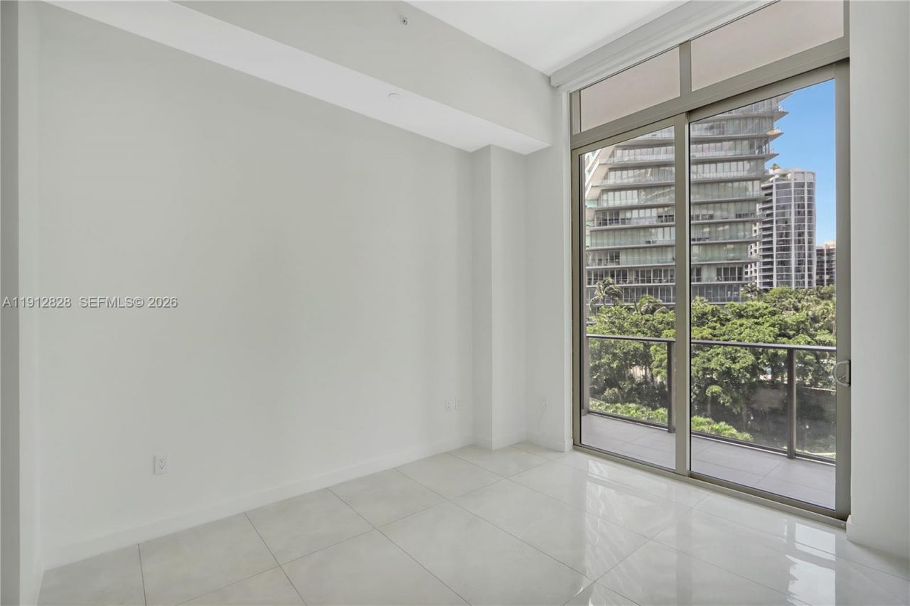 2655 S Bayshore Dr, Unit 405, Miami, FL 33133 Photo