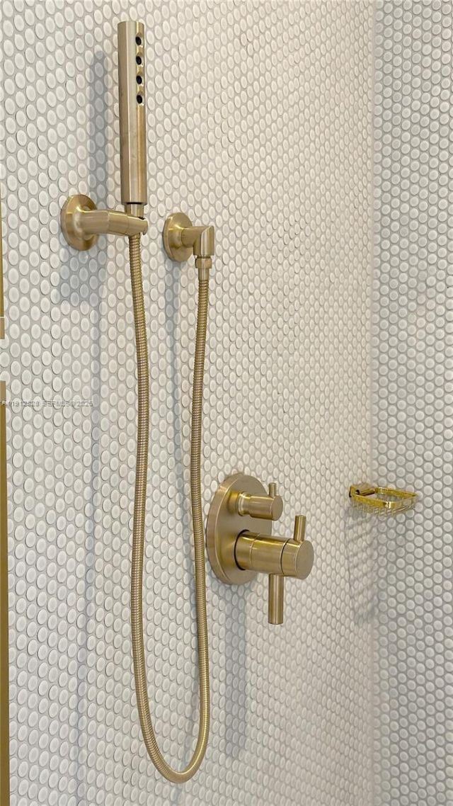 2655 S Bayshore Dr, Unit 405, Miami, FL 33133 Photo