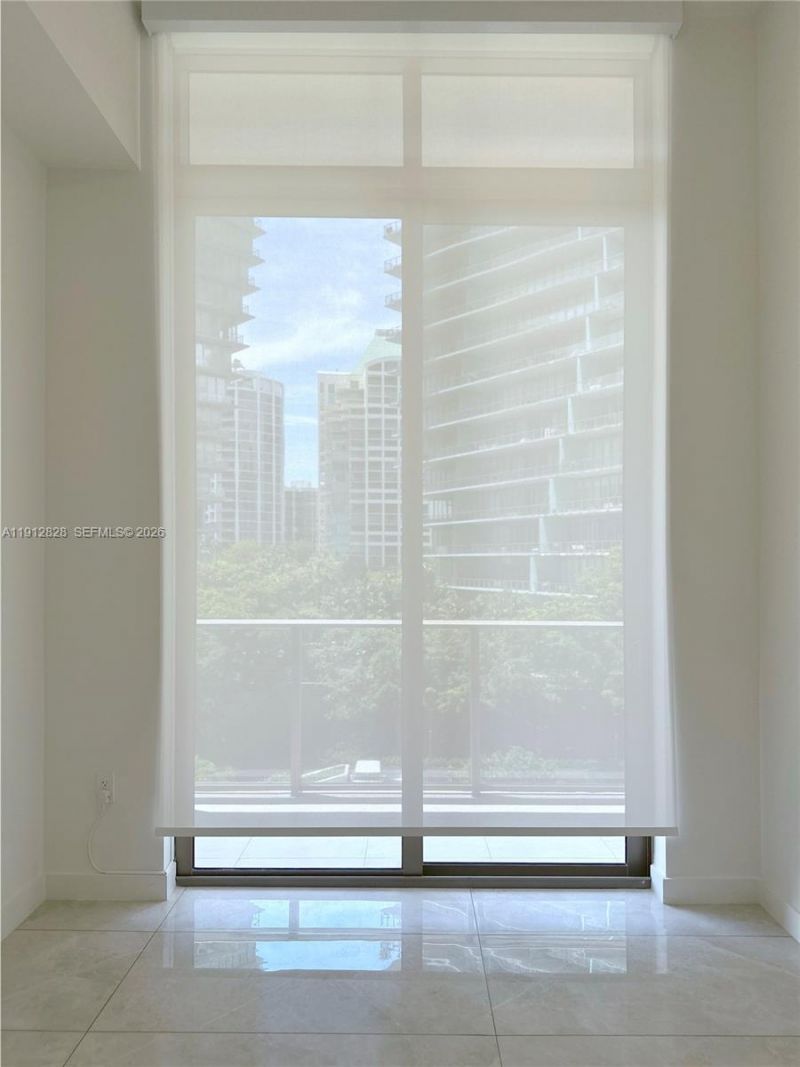 2655 S Bayshore Dr, Unit 405, Miami, FL 33133 Photo