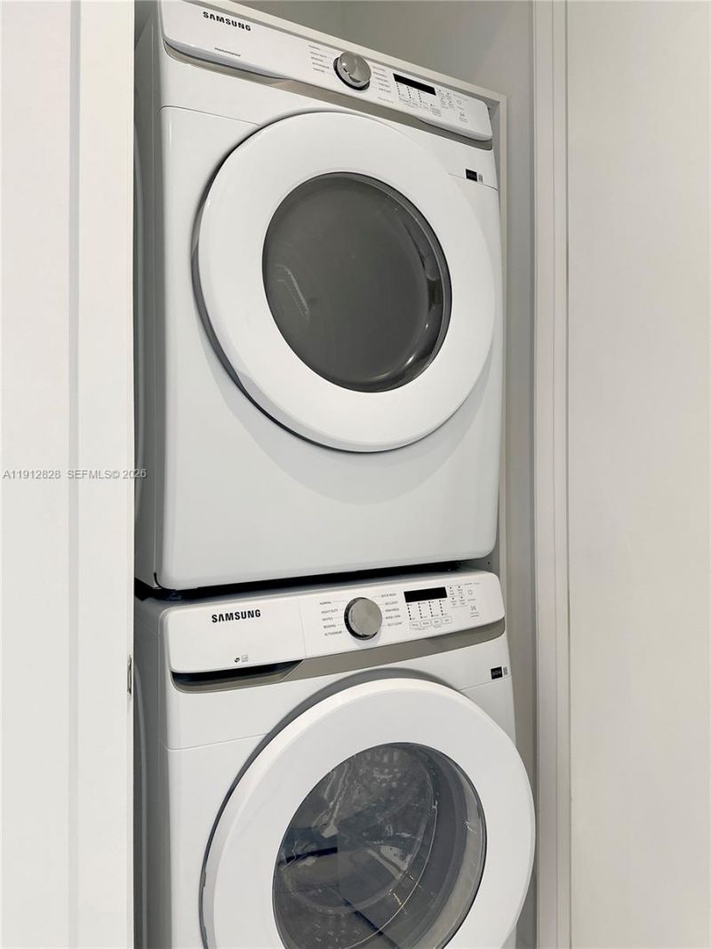 2655 S Bayshore Dr, Unit 405, Miami, FL 33133 Photo