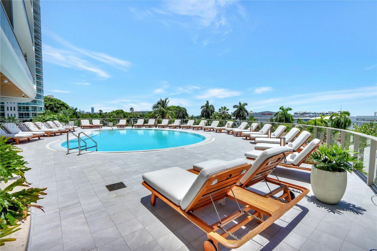 2655 S Bayshore Dr, Unit 405, Miami, FL 33133 Photo