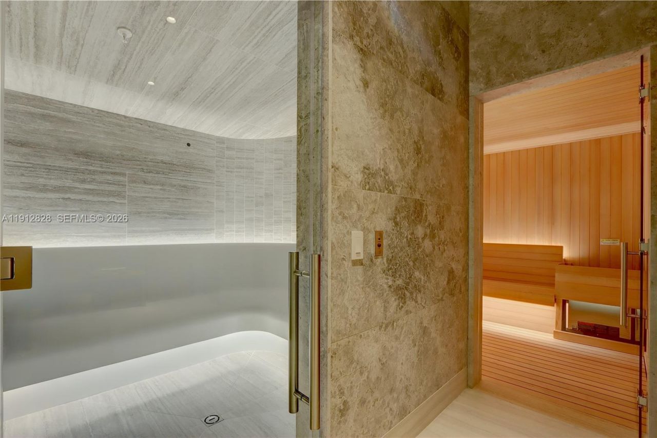 2655 S Bayshore Dr, Unit 405, Miami, FL 33133 Photo