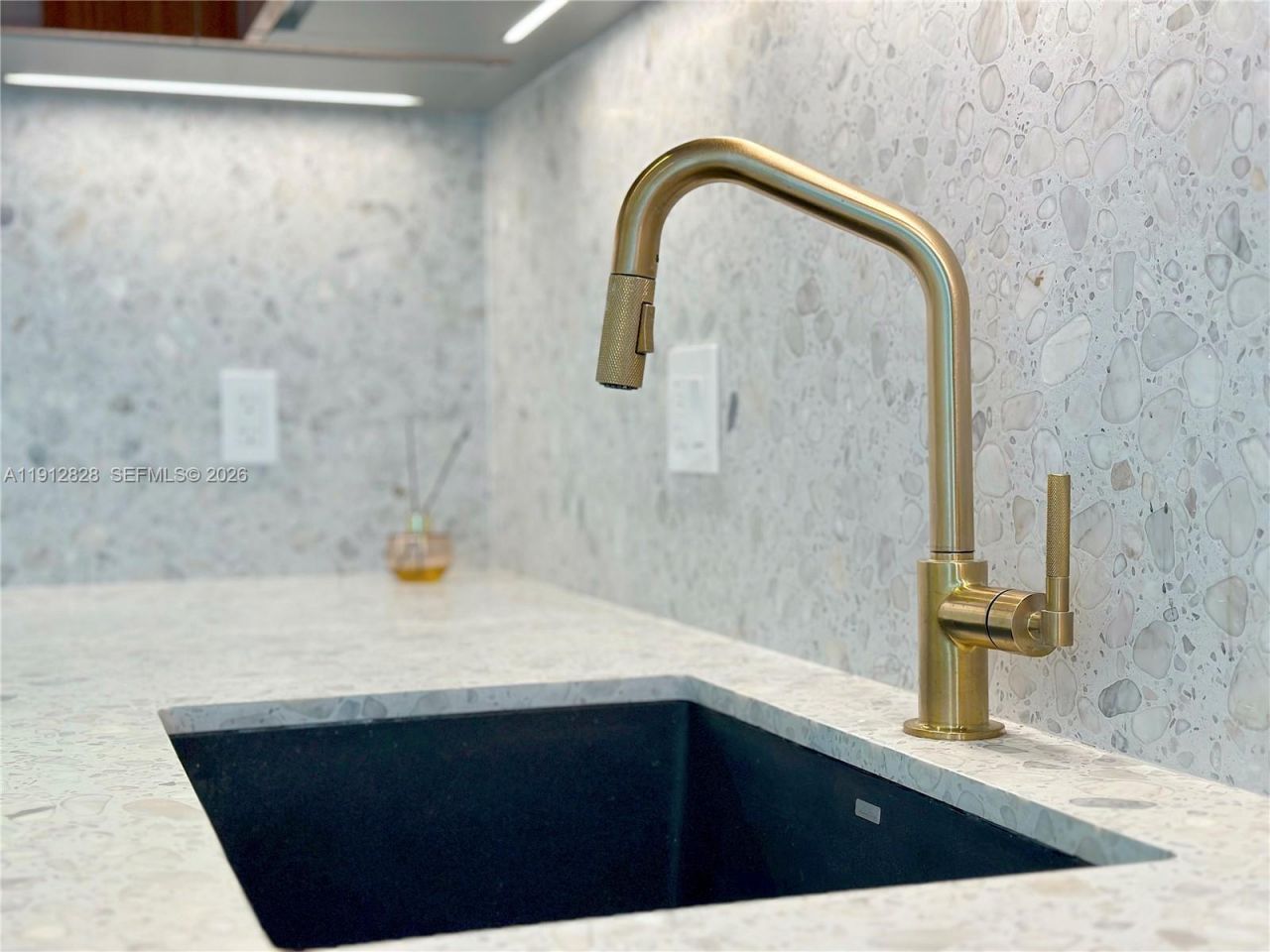 2655 S Bayshore Dr, Unit 405, Miami, FL 33133 Photo