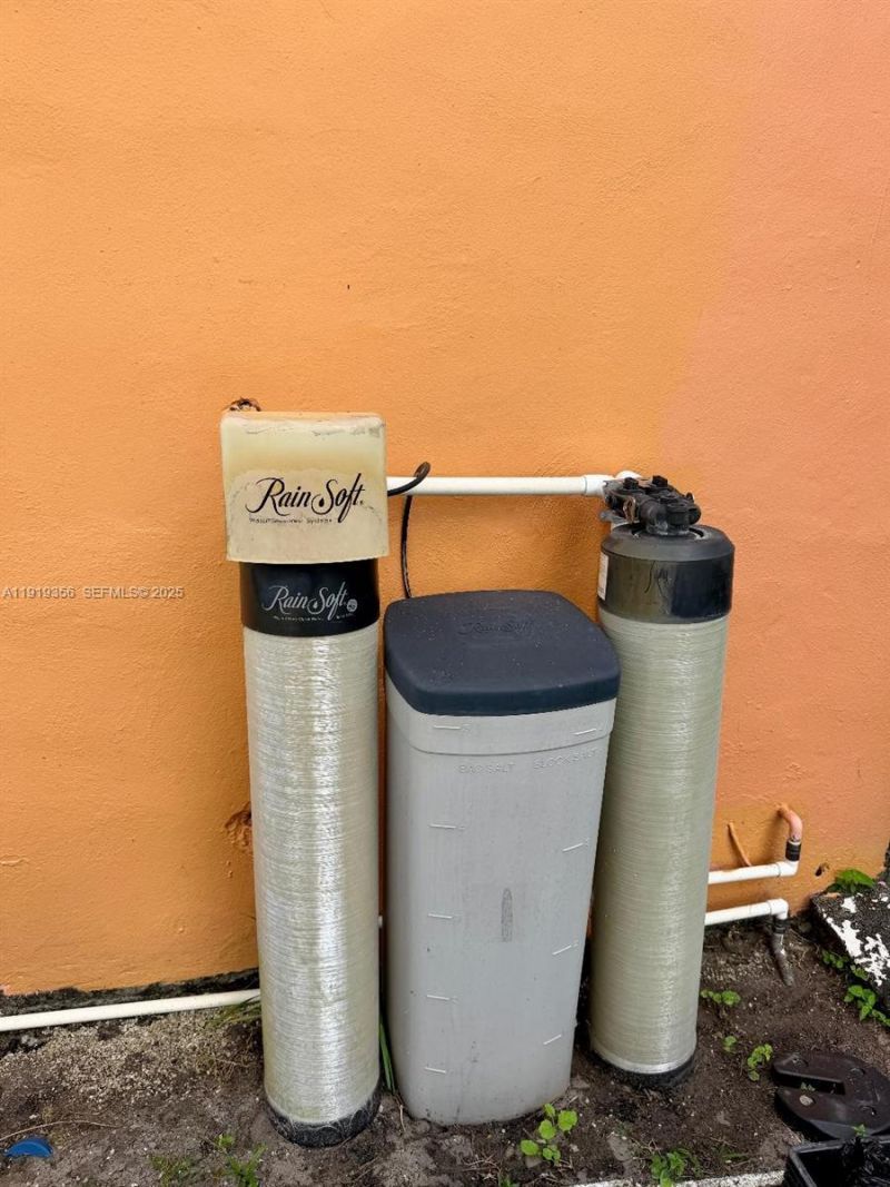 16130 NW 28th Ct, Miami Gardens, FL 33054 Photo