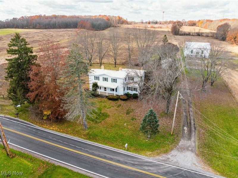 1520 Bedford Road, Lowellville, OH 44436 Photo 2