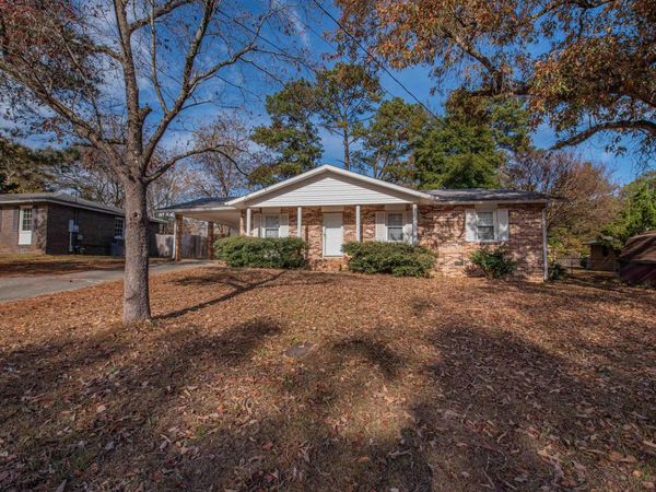 103 Oakdale Dr, Warner Robins, GA 31088