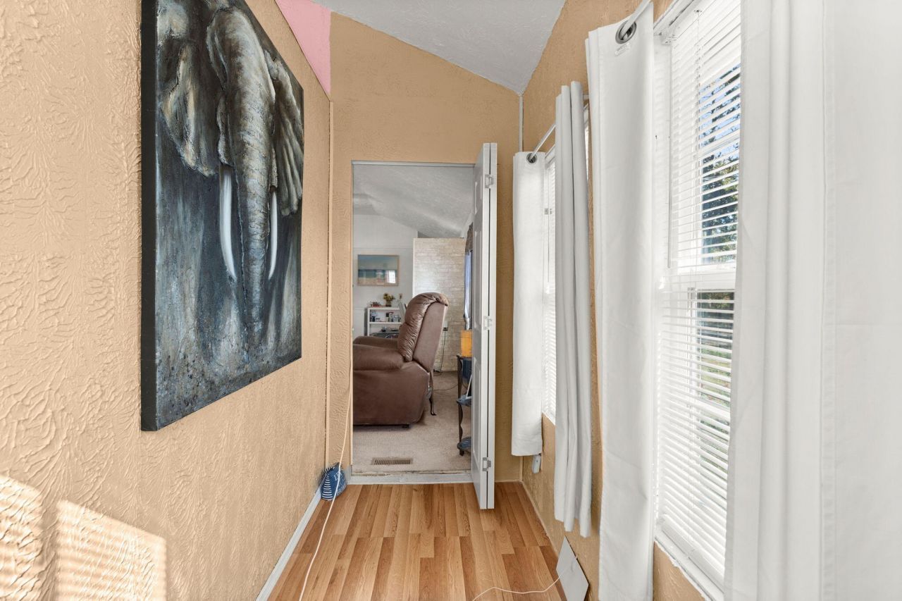 11341 Cottageville Highway Photo 4