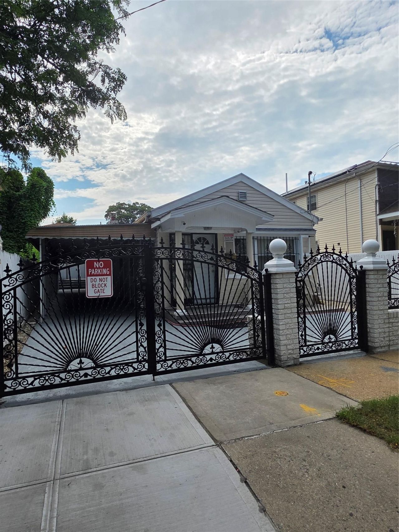 11620 145th Street, Jamaica, NY 11436 Main Photo