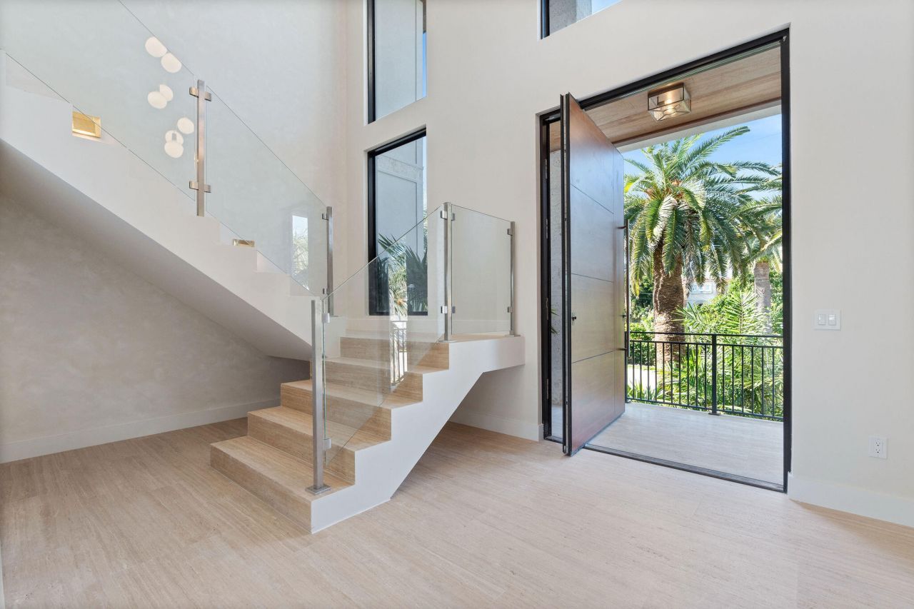 230 15th Circle, Key Colony, FL 33051 Photo