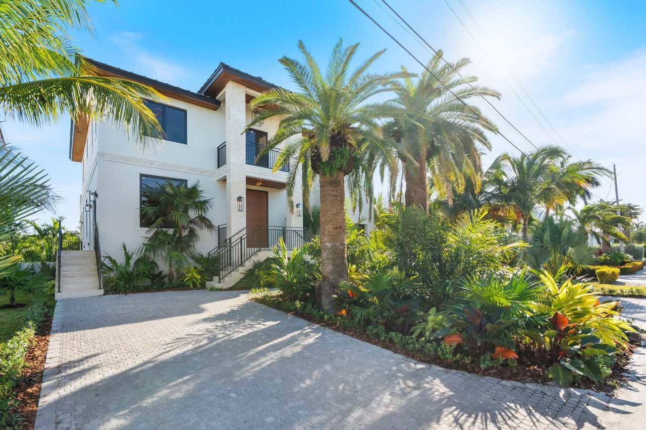 230 15th Circle, Key Colony, FL 33051 Photo