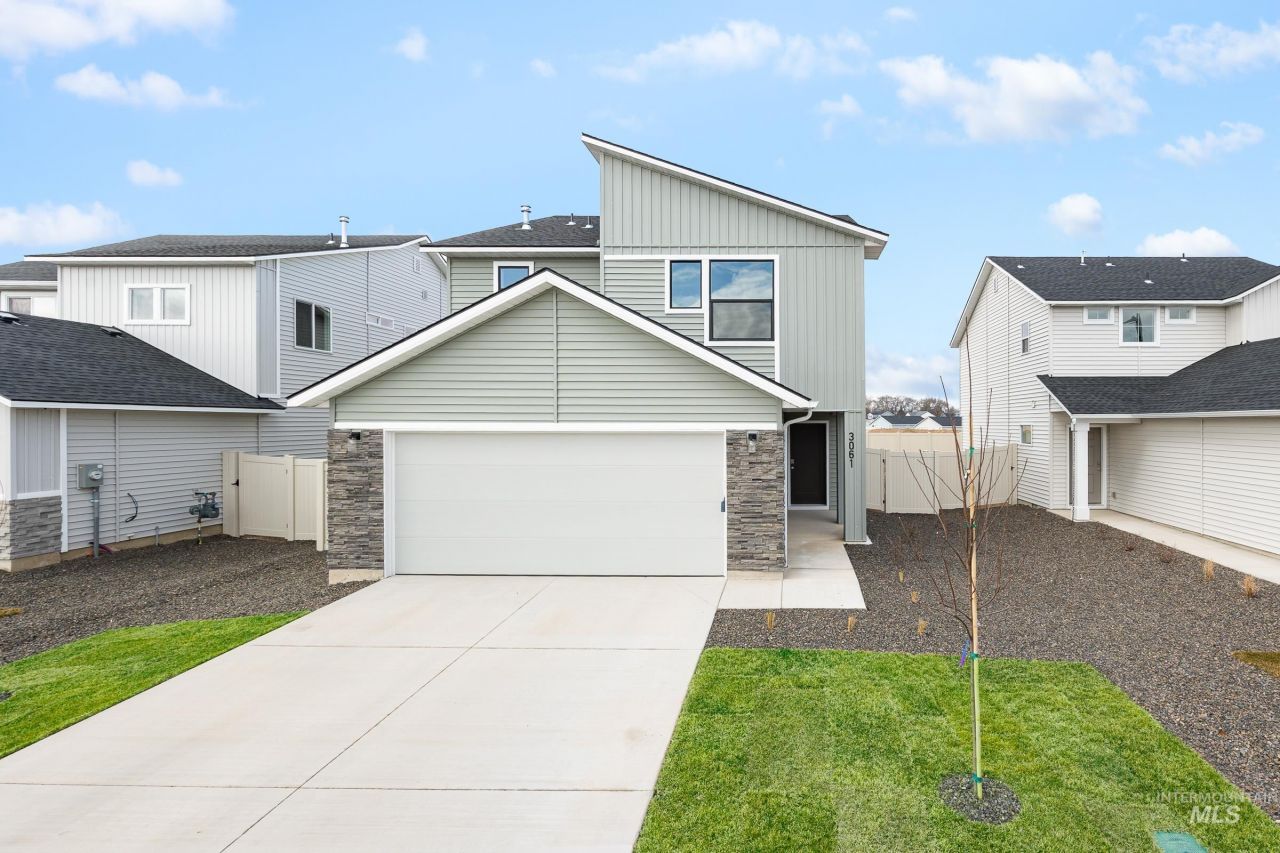 3061 S Maple Ranch Way, Nampa, ID 83687 Main Photo