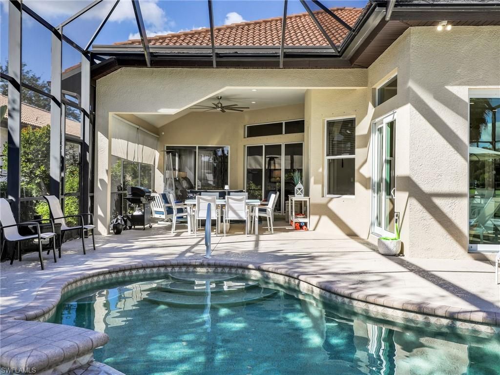 7864 Valencia Ct, Naples, FL 34113 Photo