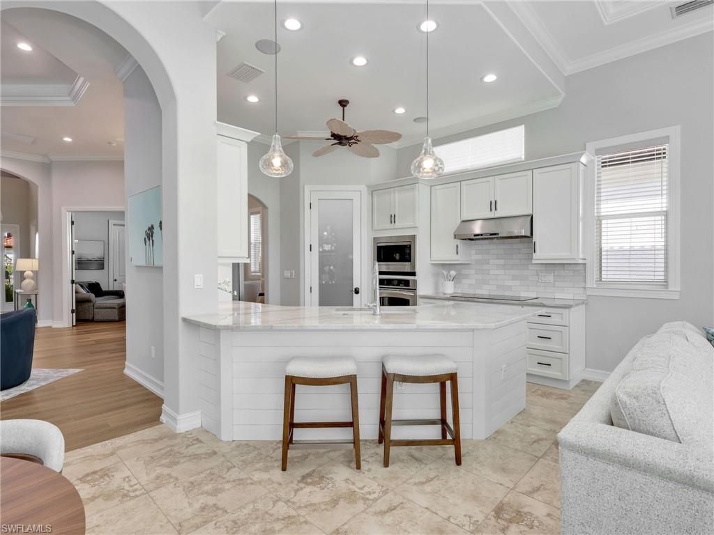 7864 Valencia Ct, Naples, FL 34113 Photo