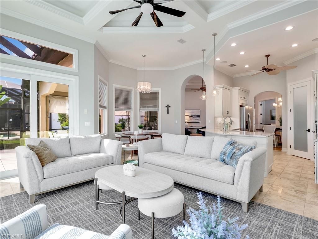 7864 Valencia Ct, Naples, FL 34113 Photo