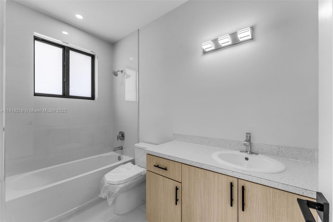 12350 SW 219 Street, Miami, FL 33170 Photo