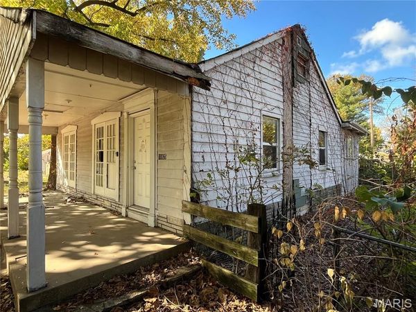 11825 Larimore Road, St Louis, MO 63138