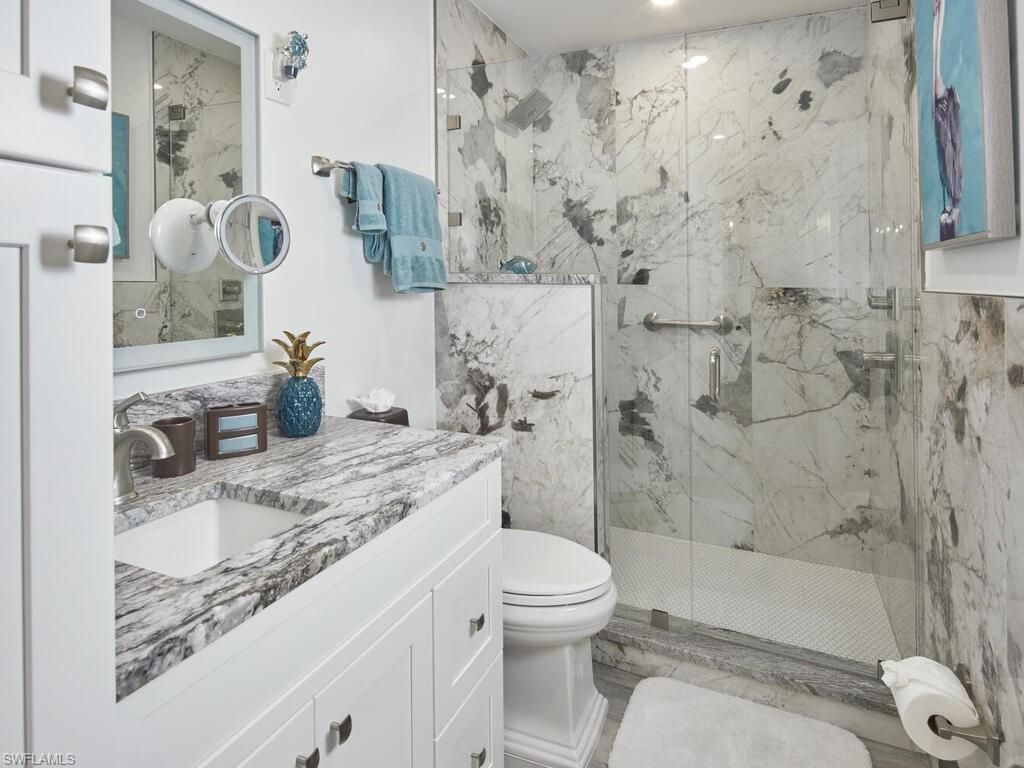 575 Park Shore Dr, Unit H2, Naples, FL 34103 Photo