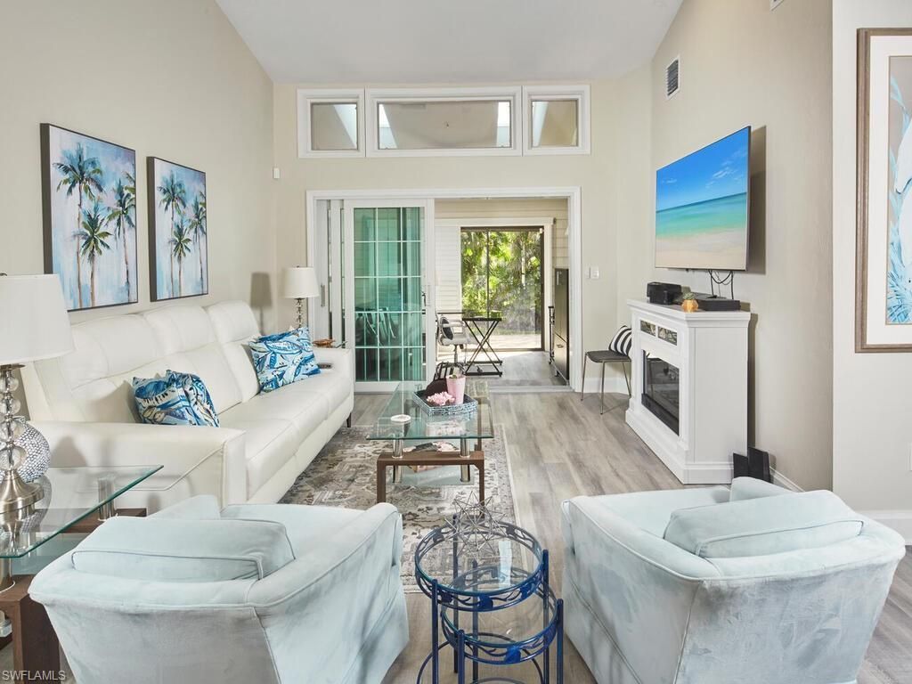 575 Park Shore Dr, Unit H2, Naples, FL 34103 Photo