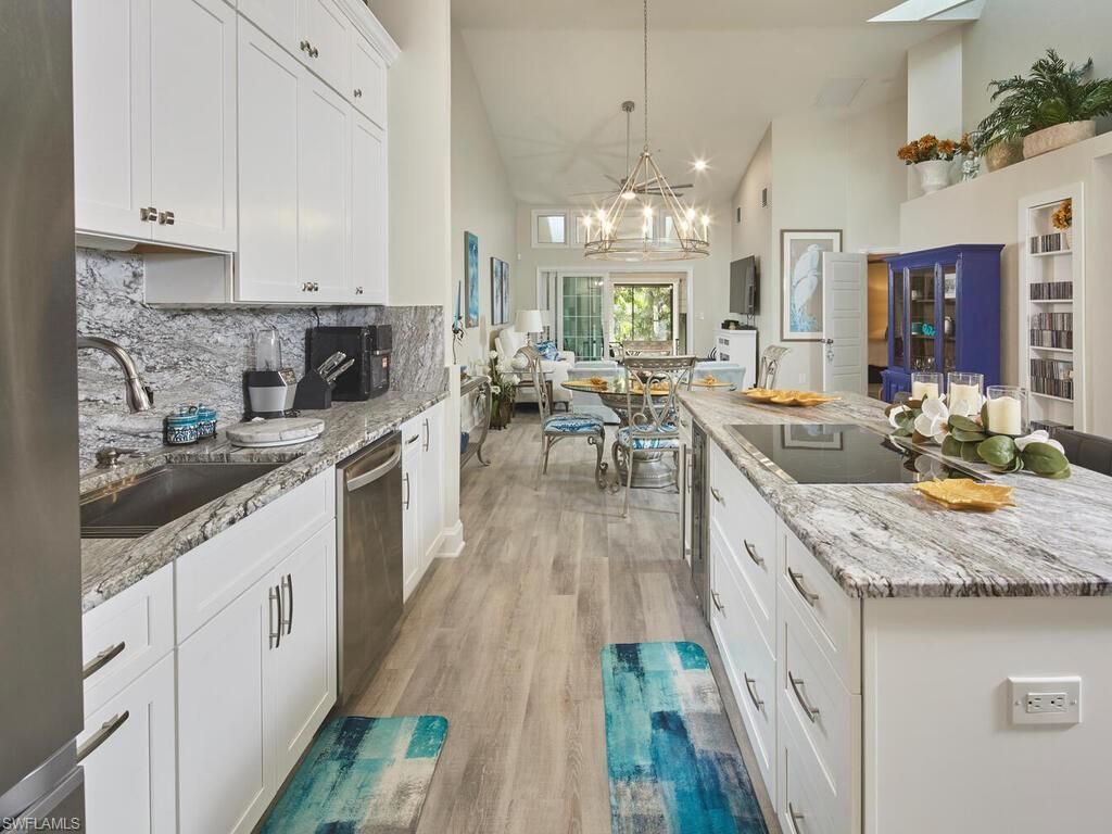 575 Park Shore Dr, Unit H2, Naples, FL 34103 Photo