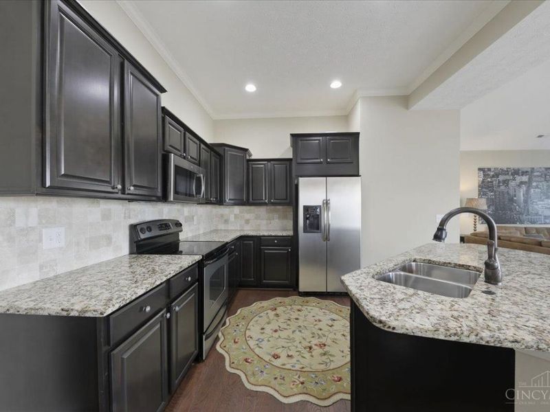 9107 Park Place Circle, West Chester, OH 45069 Photo 12