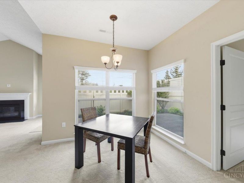 9107 Park Place Circle, West Chester, OH 45069 Photo 13