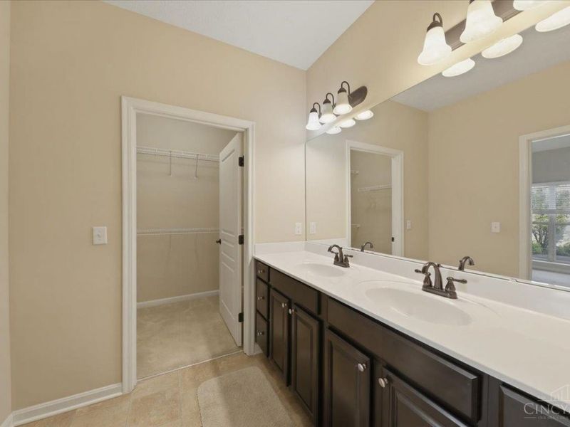 9107 Park Place Circle, West Chester, OH 45069 Photo 21