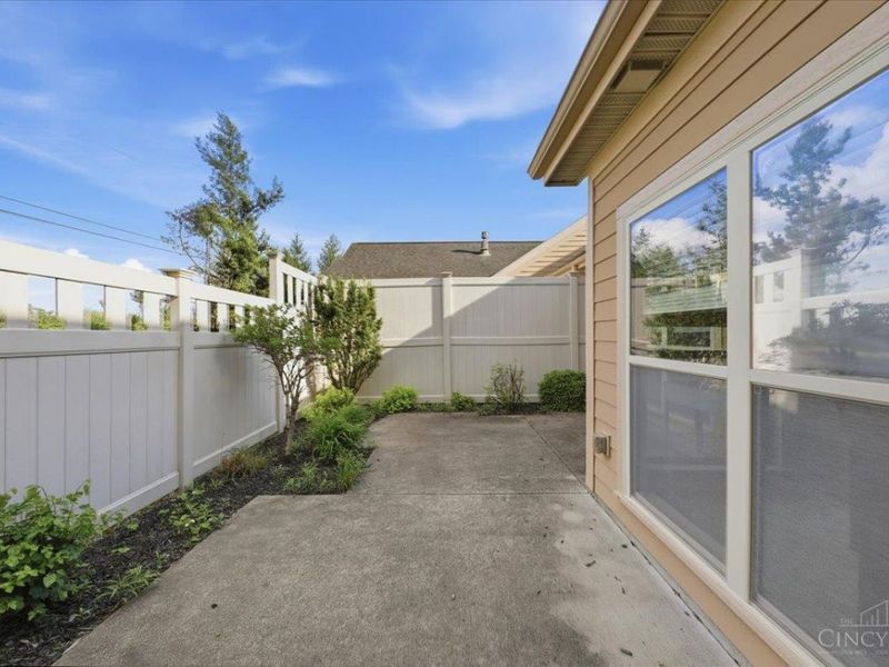 9107 Park Place Circle, West Chester, OH 45069 Photo 27